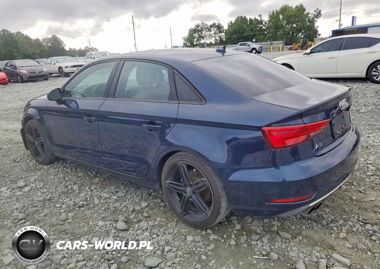 2017 Audi A3 Premium VIN:WAUAUGFF6H1067251 - 2