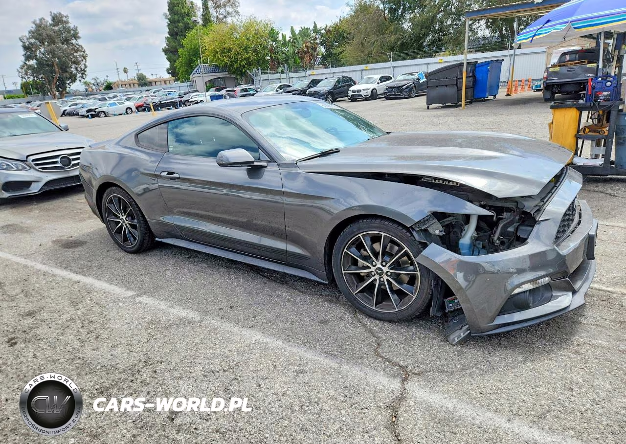 2015 Ford Mustang VIN:1FA6P8TH7F5409037 - 4