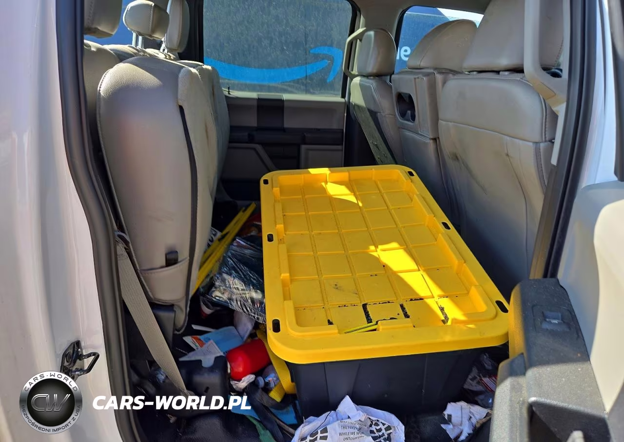 2019 Ford F350 Super Duty VIN:1FT8W3CT1KEC66075 - 10