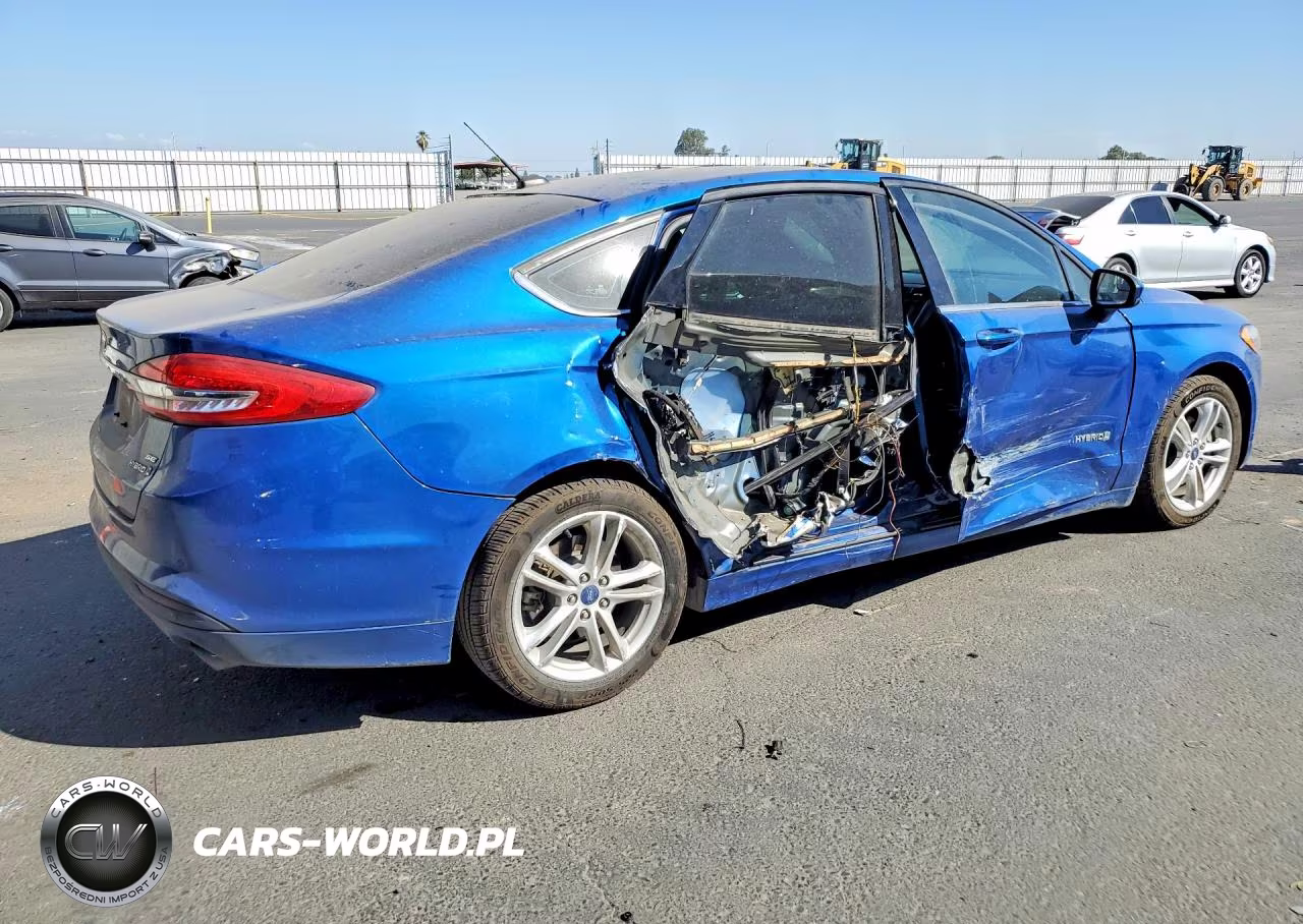 2018 Ford Fusion Se Hybrid VIN:3FA6P0LU8JR220238 - 3