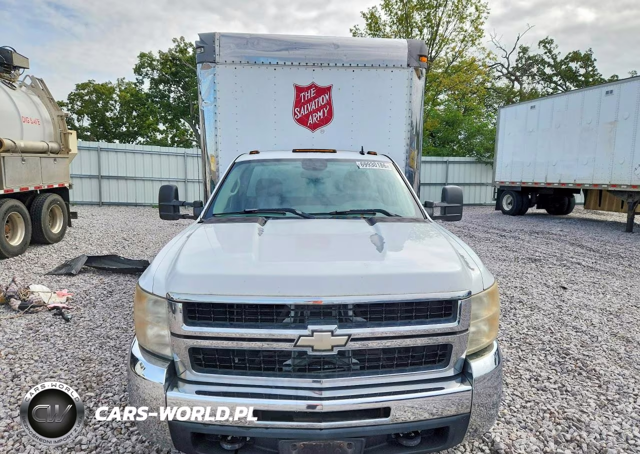 2007 Chevrolet Silverado Box Truck VIN:1GBJC34K07E511900 - 5