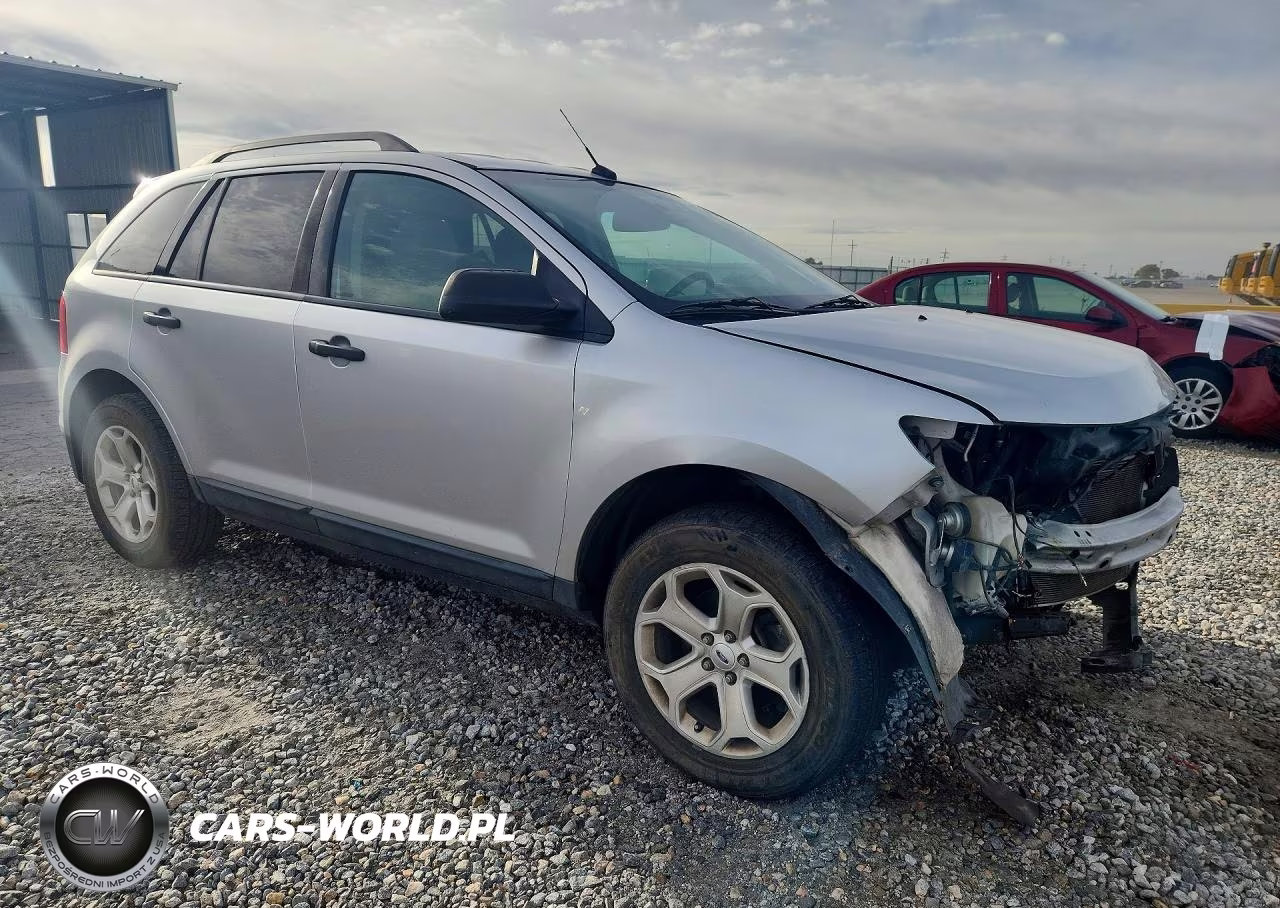 2013 Ford Edge Se VIN:2FMDK4GC4DBE11873 - 4