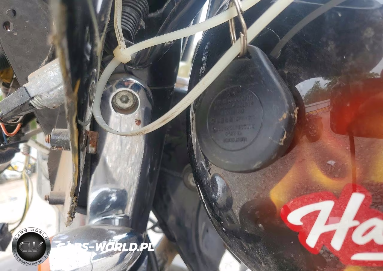 2007 Harley-Davidson Flhx VIN:1HD1KB4107Y710913 - 8