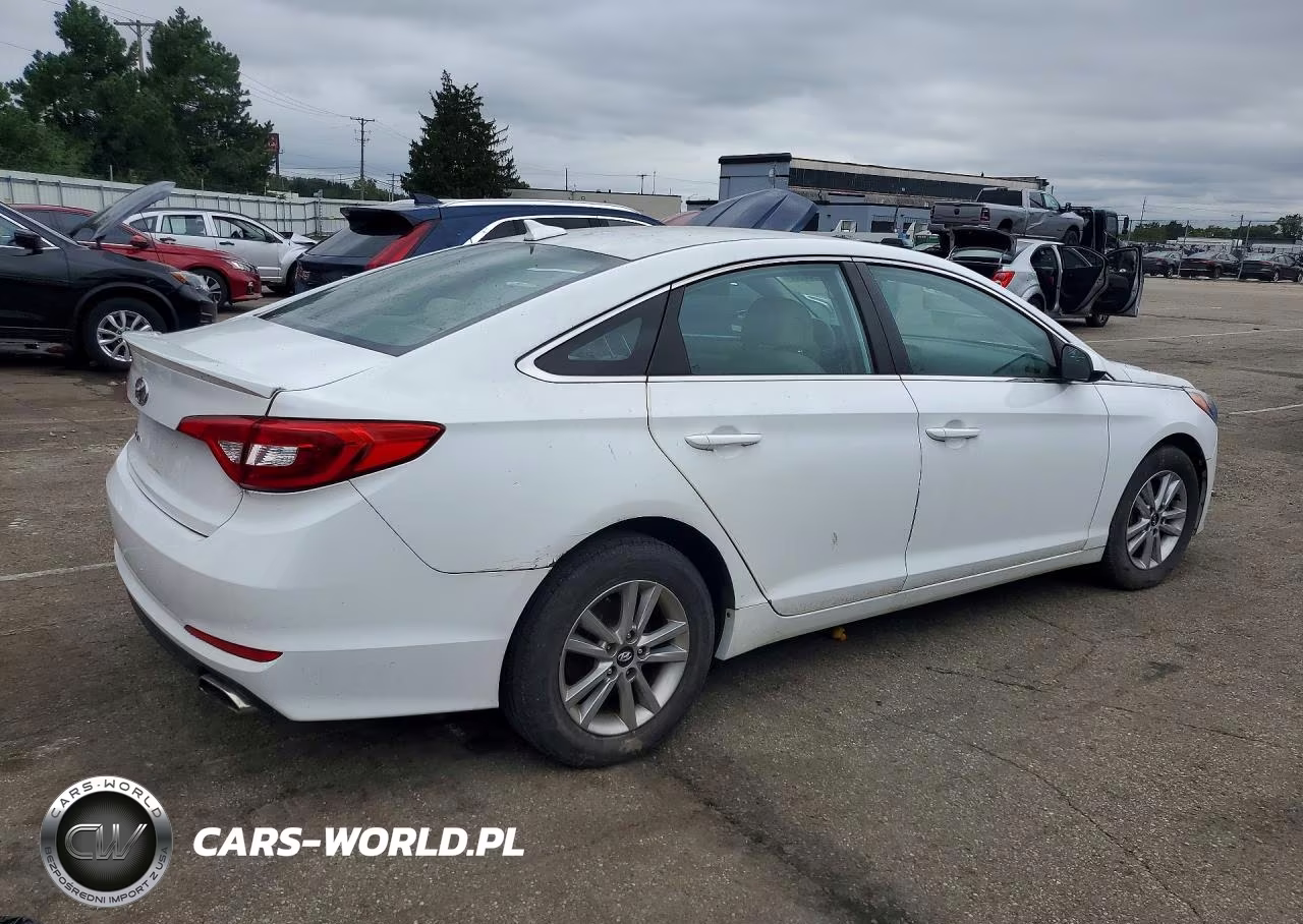 2015 Hyundai Sonata Se VIN:5NPE24AF0FH159400 - 3