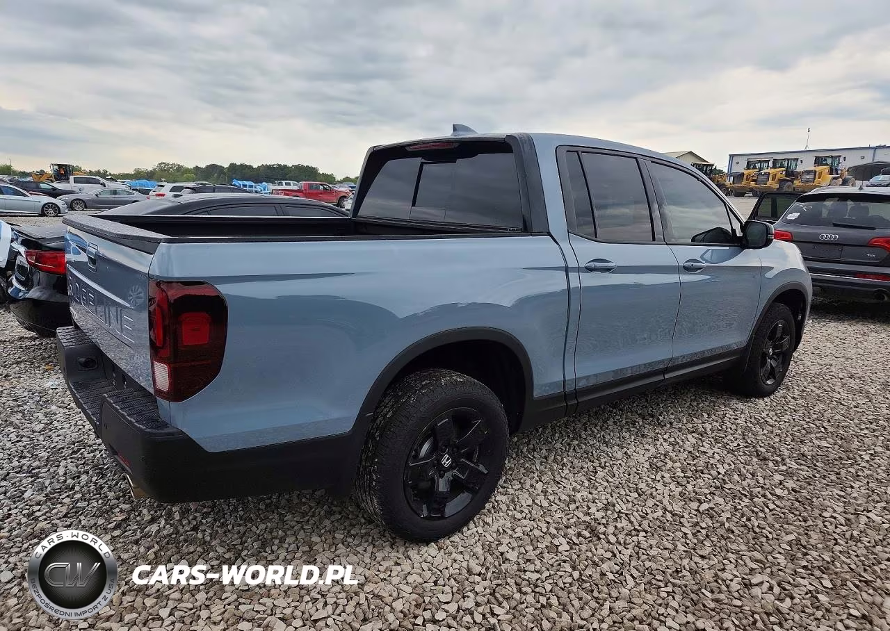 2025 Honda Ridgeline Black Edition VIN:5FPYK3F8XSB031439 - 3