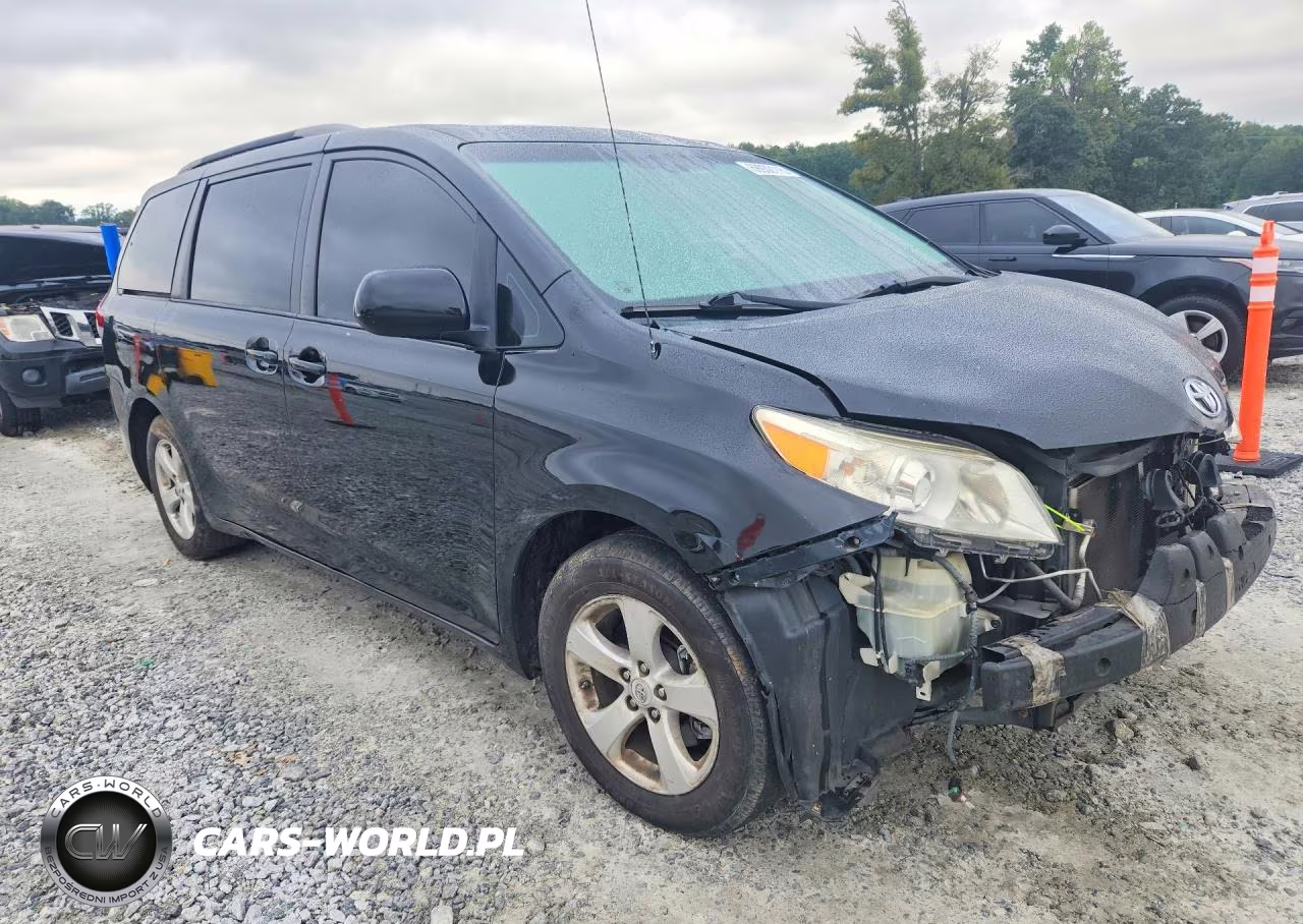 2014 Toyota Sienna Xle 8-Passenger VIN:5TDYK3DCXES469359 - 4
