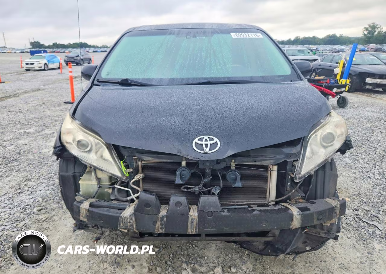 2014 Toyota Sienna Xle 8-Passenger VIN:5TDYK3DCXES469359 - 5
