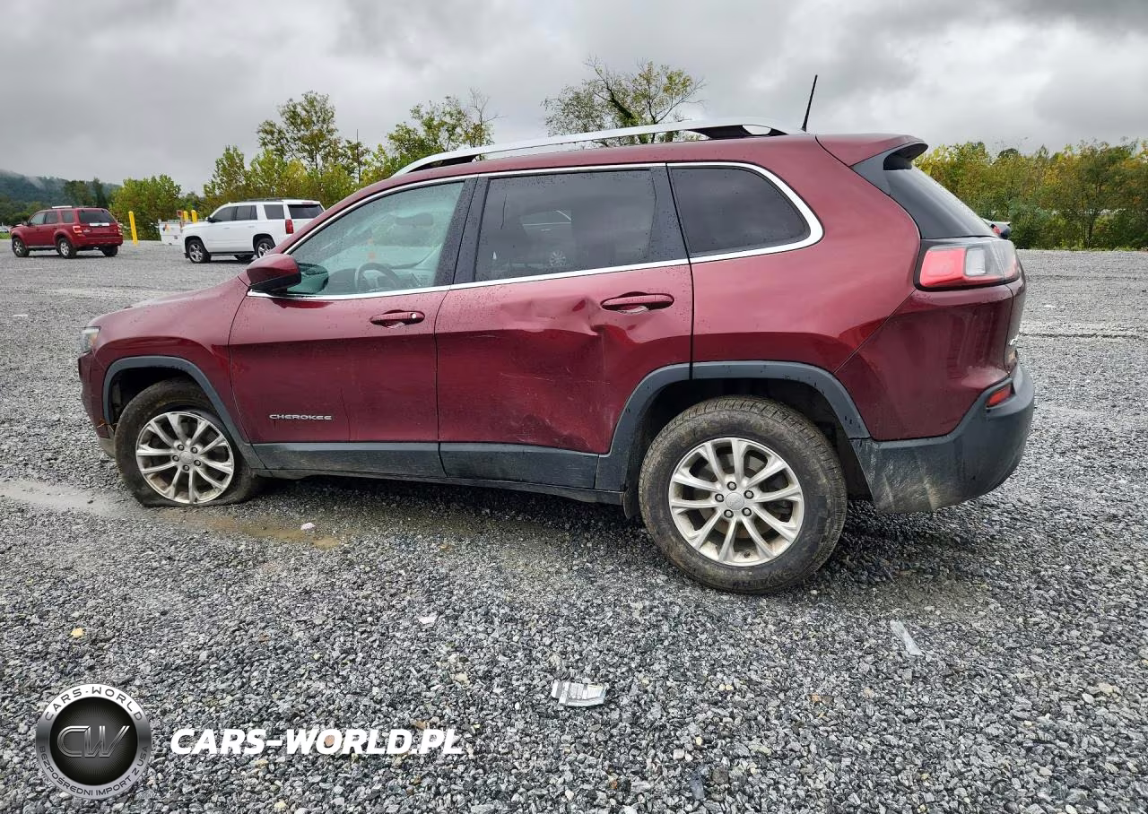 2019 Jeep Cherokee Latitude VIN:1C4PJMCB5KD432885 - 2