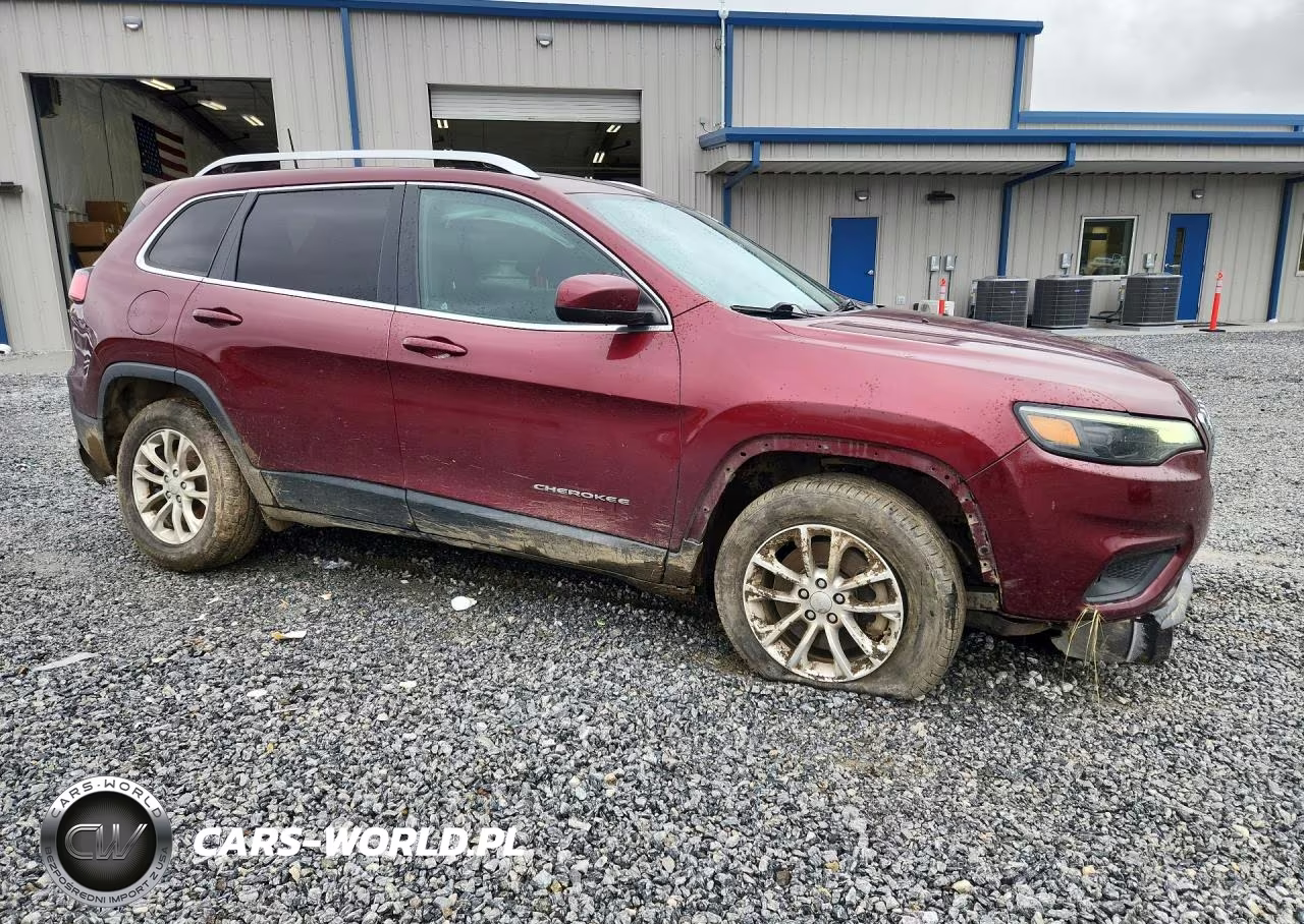 2019 Jeep Cherokee Latitude VIN:1C4PJMCB5KD432885 - 4