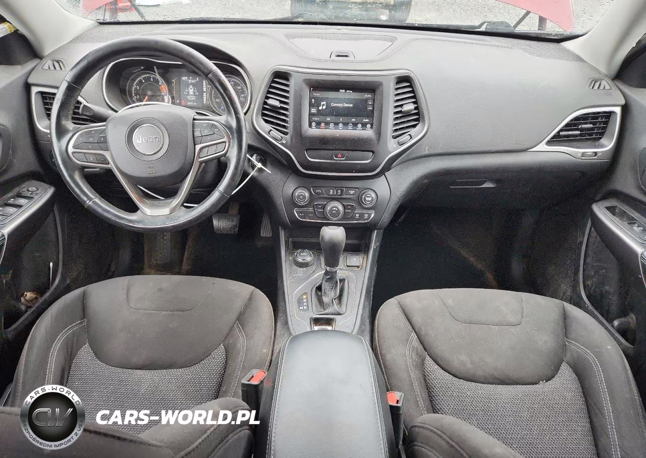 2019 Jeep Cherokee Latitude VIN:1C4PJMCB5KD432885 - 8