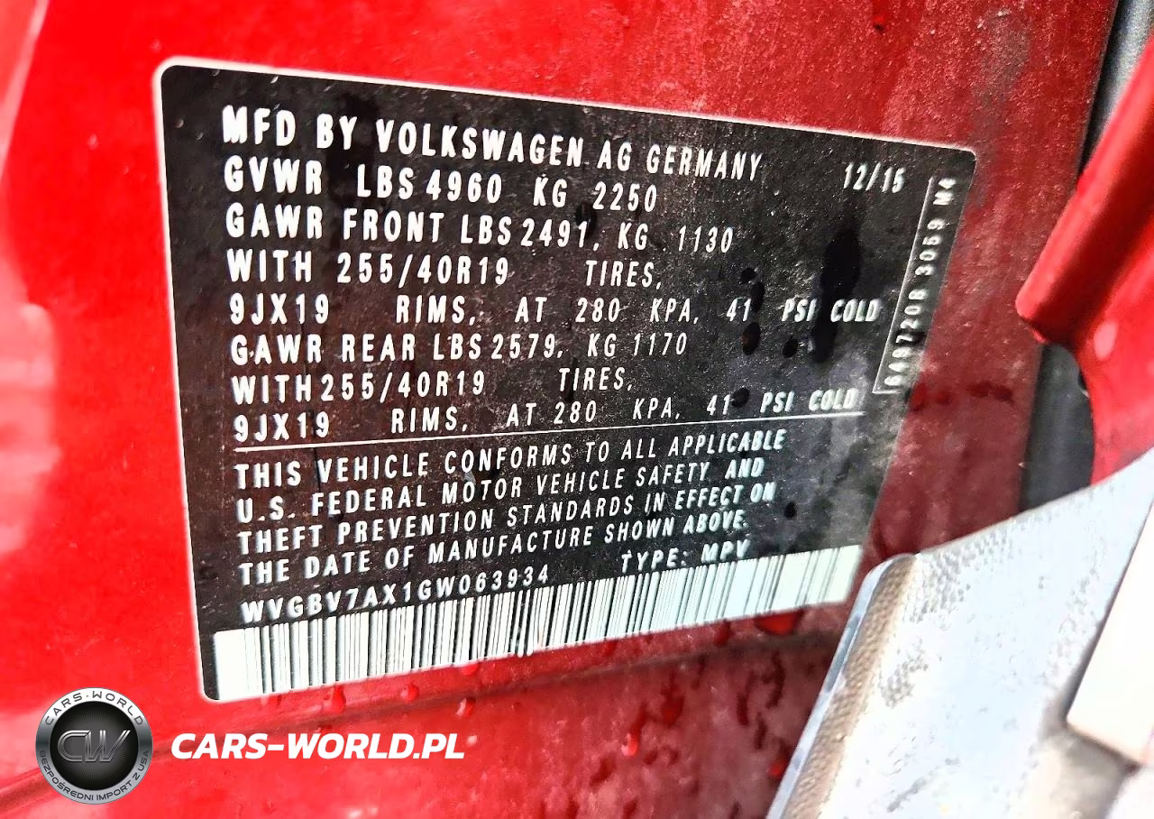 2016 Volkswagen Tiguan S VIN:WVGBV7AX1GW063934 - 13