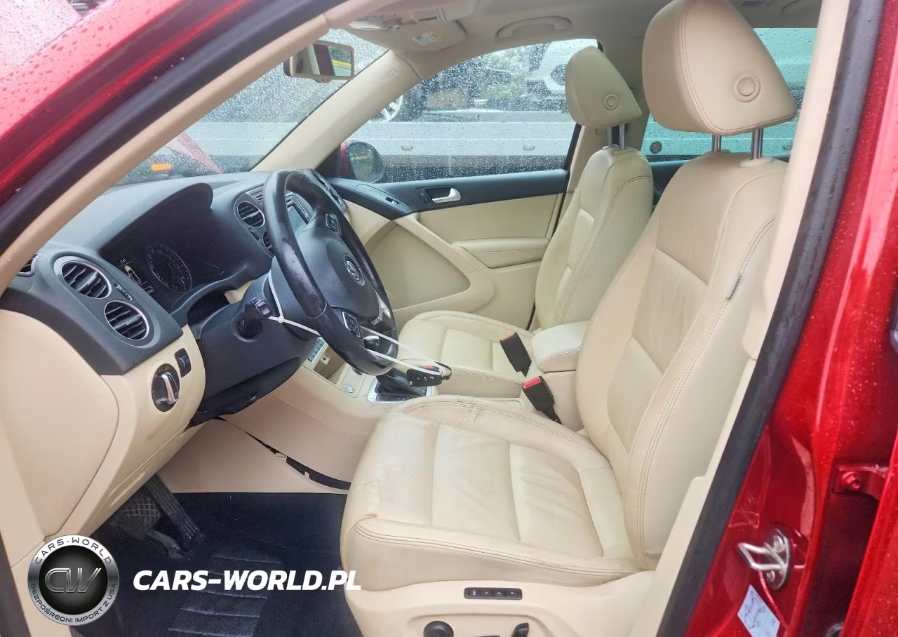 2016 Volkswagen Tiguan S VIN:WVGBV7AX1GW063934 - 7