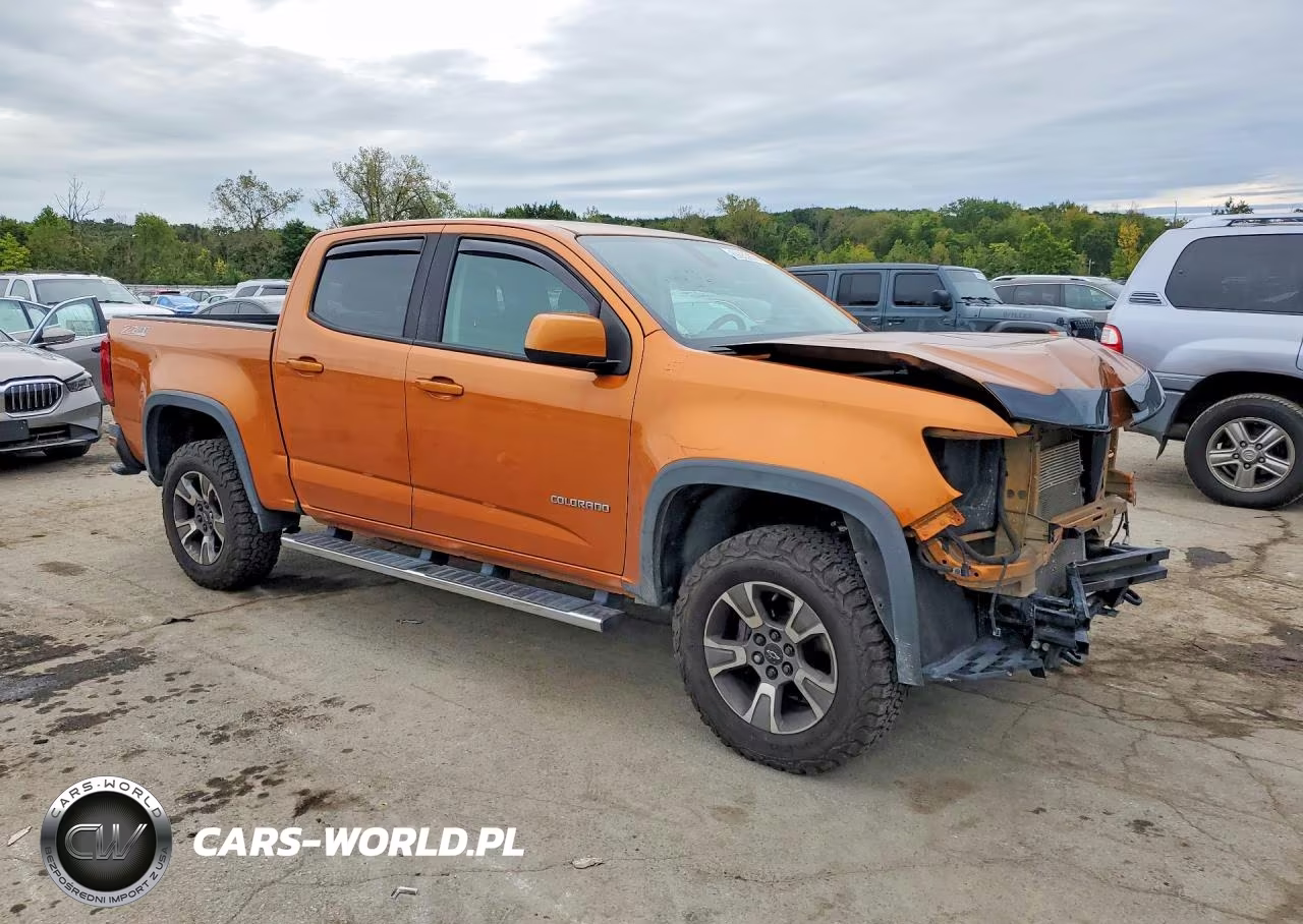 2017 Chevrolet Colorado Z71 VIN:1GCGTDEN0H1307868 - 4