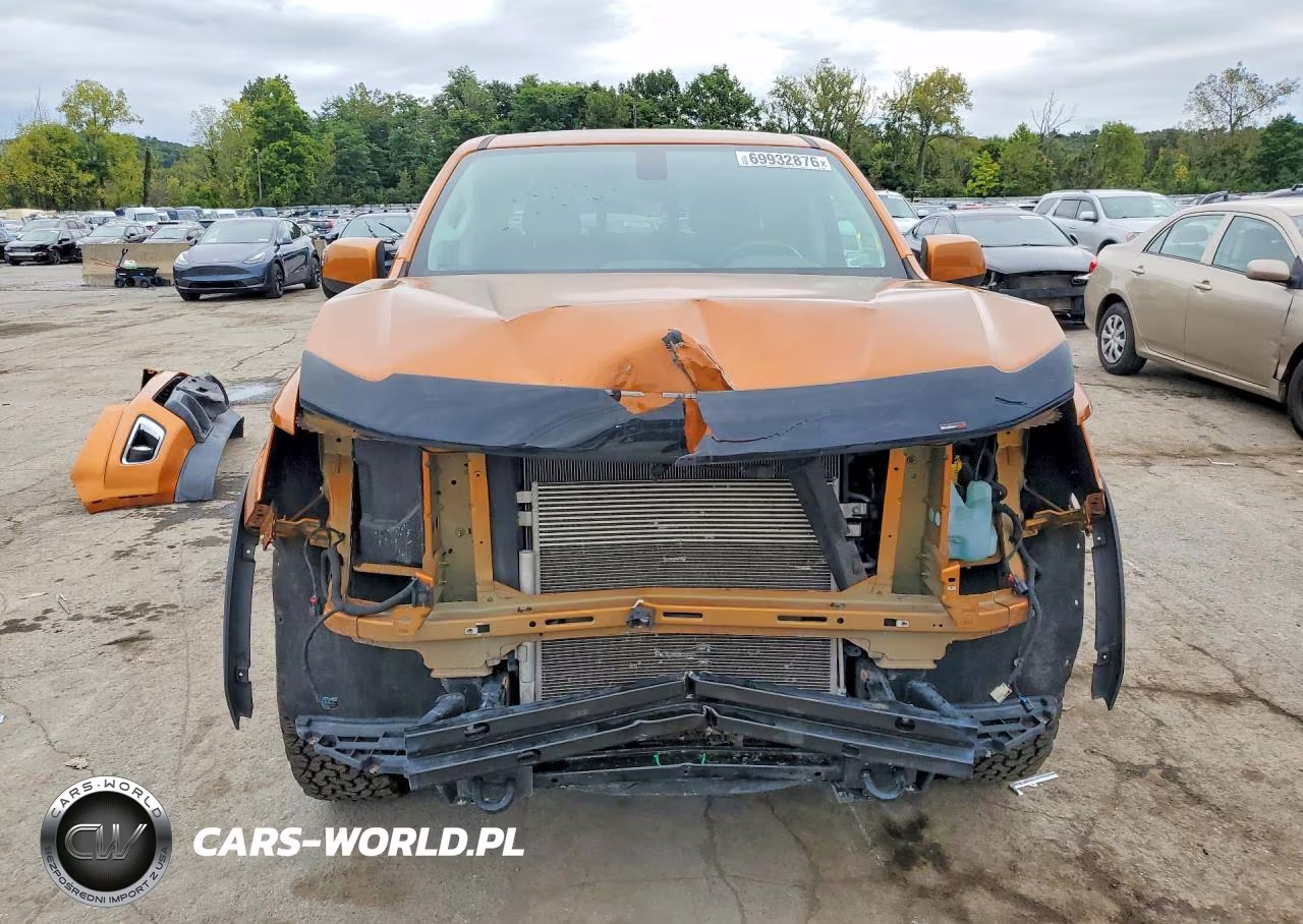 2017 Chevrolet Colorado Z71 VIN:1GCGTDEN0H1307868 - 5