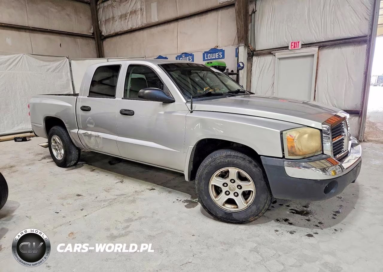 2005 Dodge Dakota Quad Slt VIN:1D7HE48N45S308348 - 4