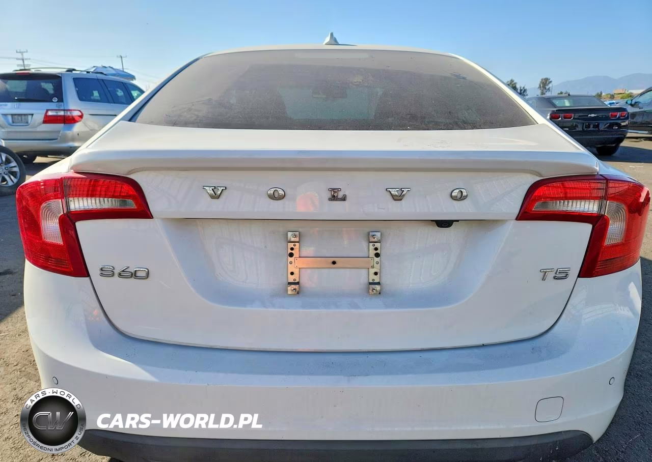 2013 Volvo S60 T5 VIN:YV1612FS9D2217546 - 6