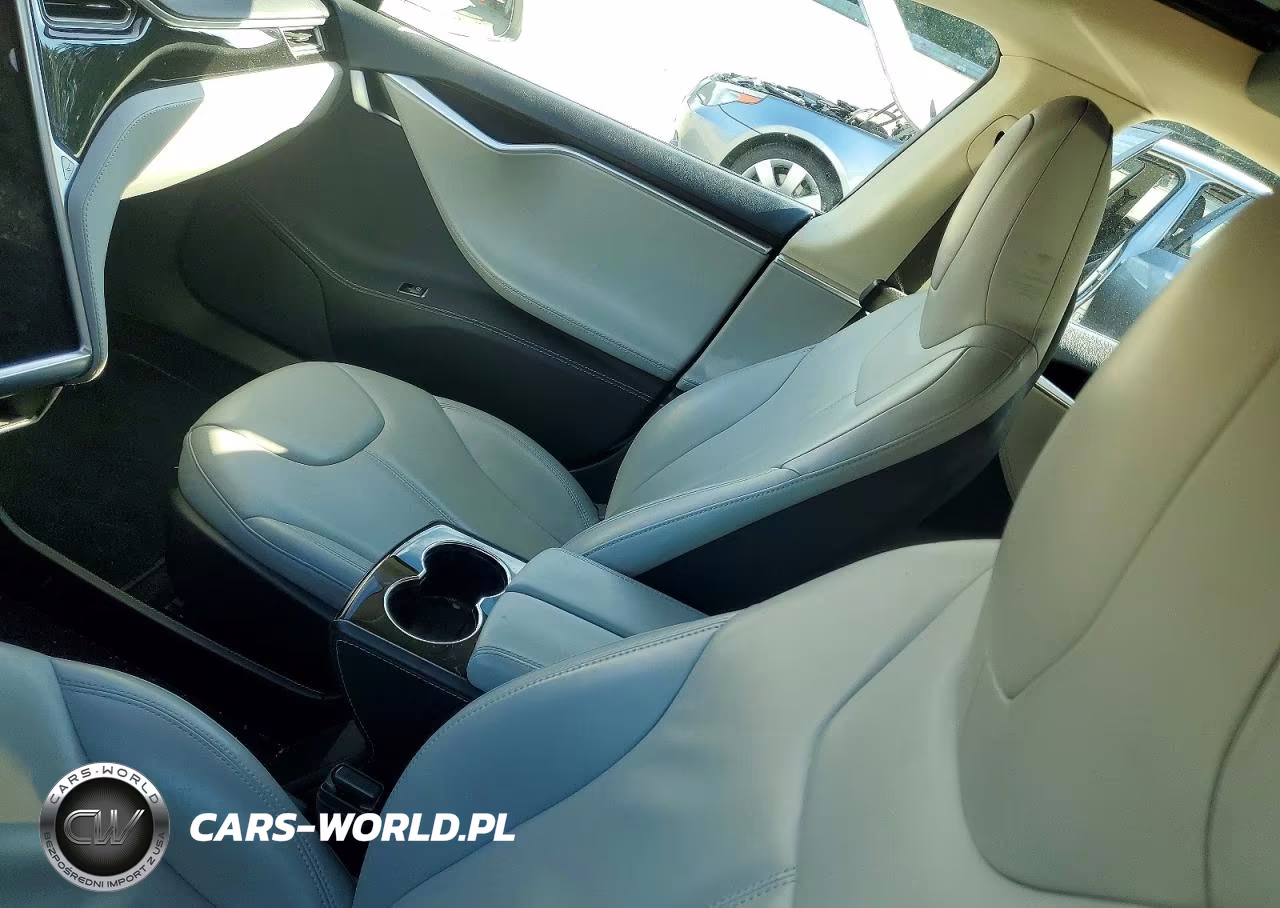 2014 Tesla Model S VIN:5YJSA1H13EFP55936 - 8