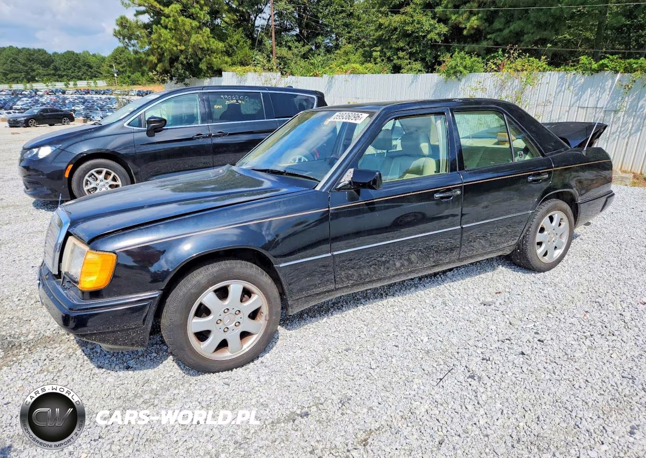 1992 Mercedes-Benz 300 E