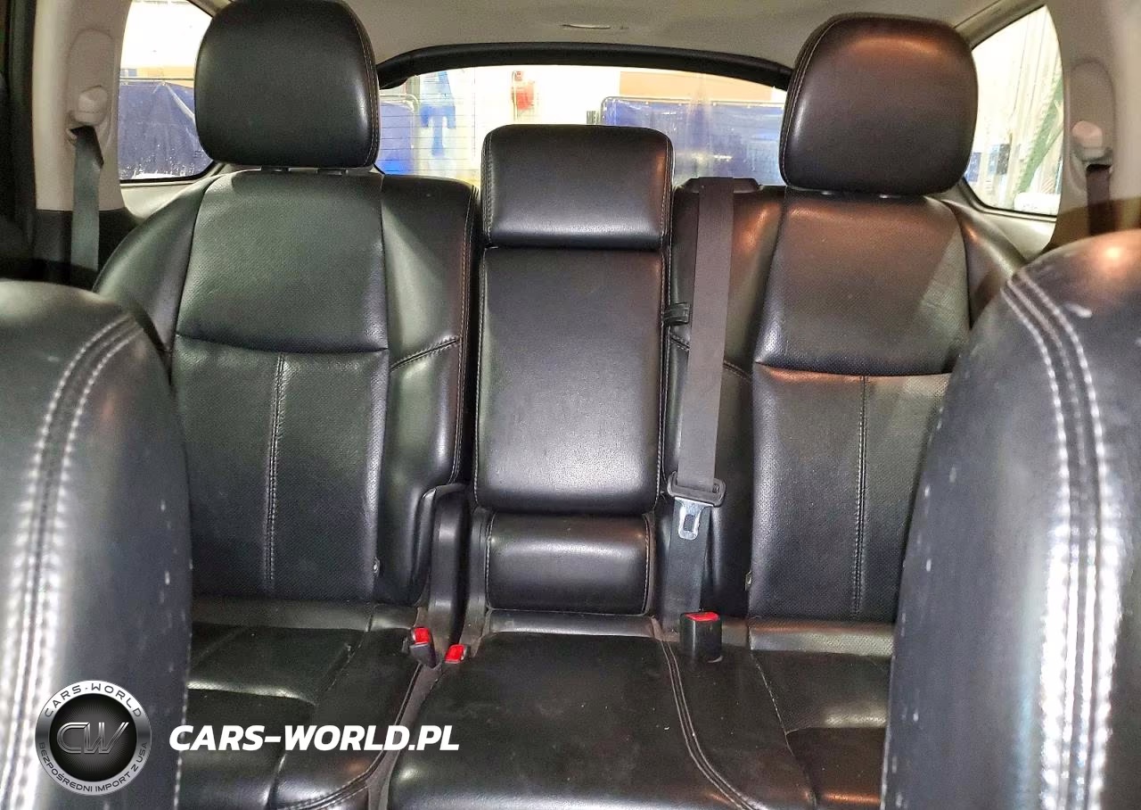 2017 Nissan Pathfinder Platinum VIN:5N1DR2MM5HC602687 - 10