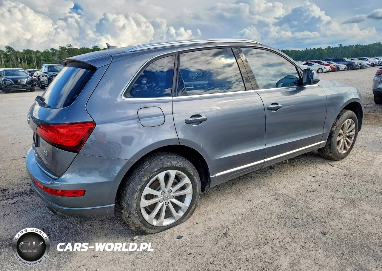 2016 Audi Q5 Premium VIN:WA1C2AFP2GA105994 - 3