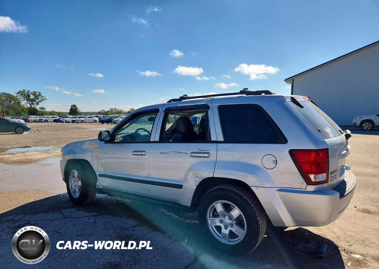 2007 Jeep Grand Cherokee Laredo VIN:1J8GR48K37C522432 - 2