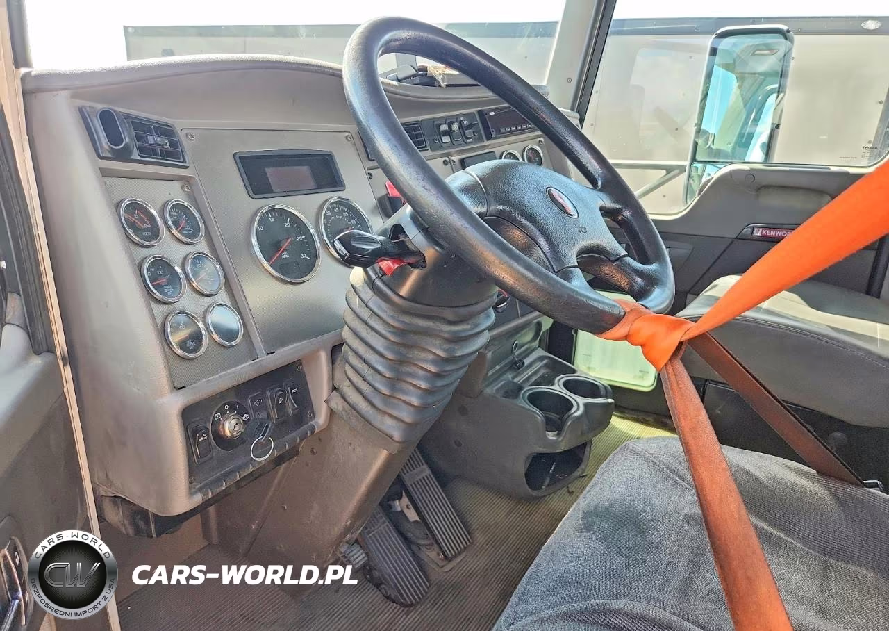 2016 Kenworth T370 Semi Truck VIN:2XKHAJ8X7GM497119 - 8