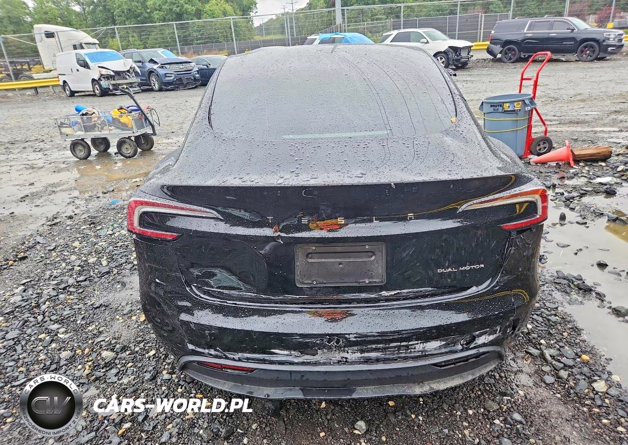 2025 Tesla Model 3 VIN:5YJ3E1EB2SF914673 - 6