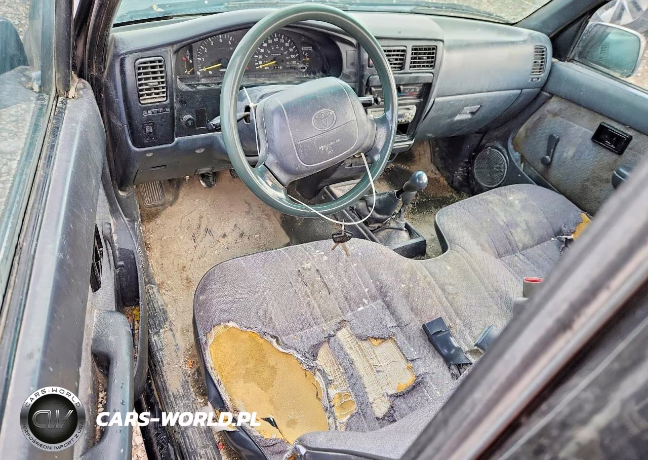 1995 Toyota Tacoma Base VIN:4TAUN61C5SZ061174 - 8