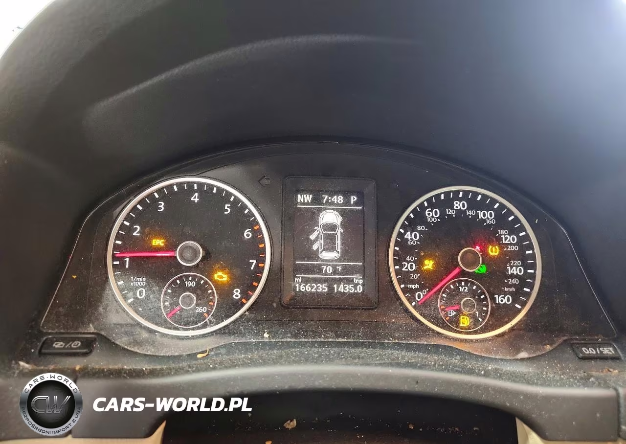 2015 Volkswagen Tiguan S VIN:WVGBV7AX8FW611264 - 9