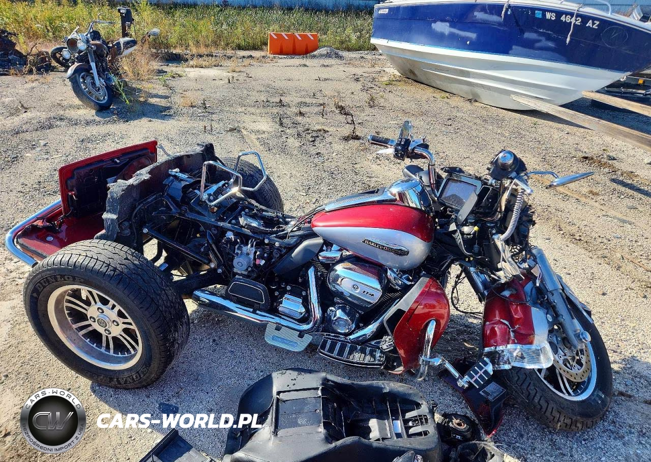 2019 Harley-Davidson Flhtcutg – zdjęcie 1 z 9