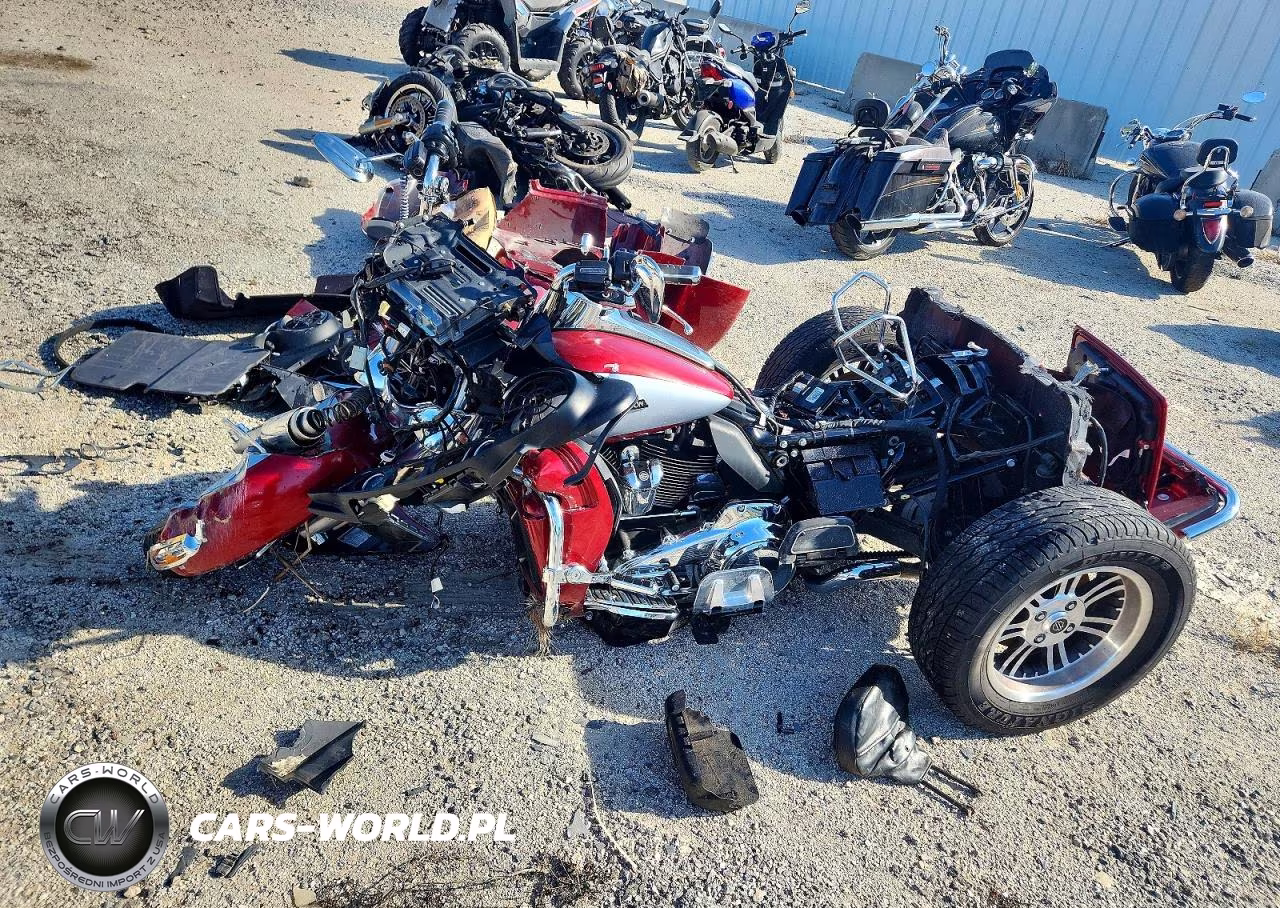 2019 Harley-Davidson Flhtcutg VIN:1HD1MAF19KB853324 - 3