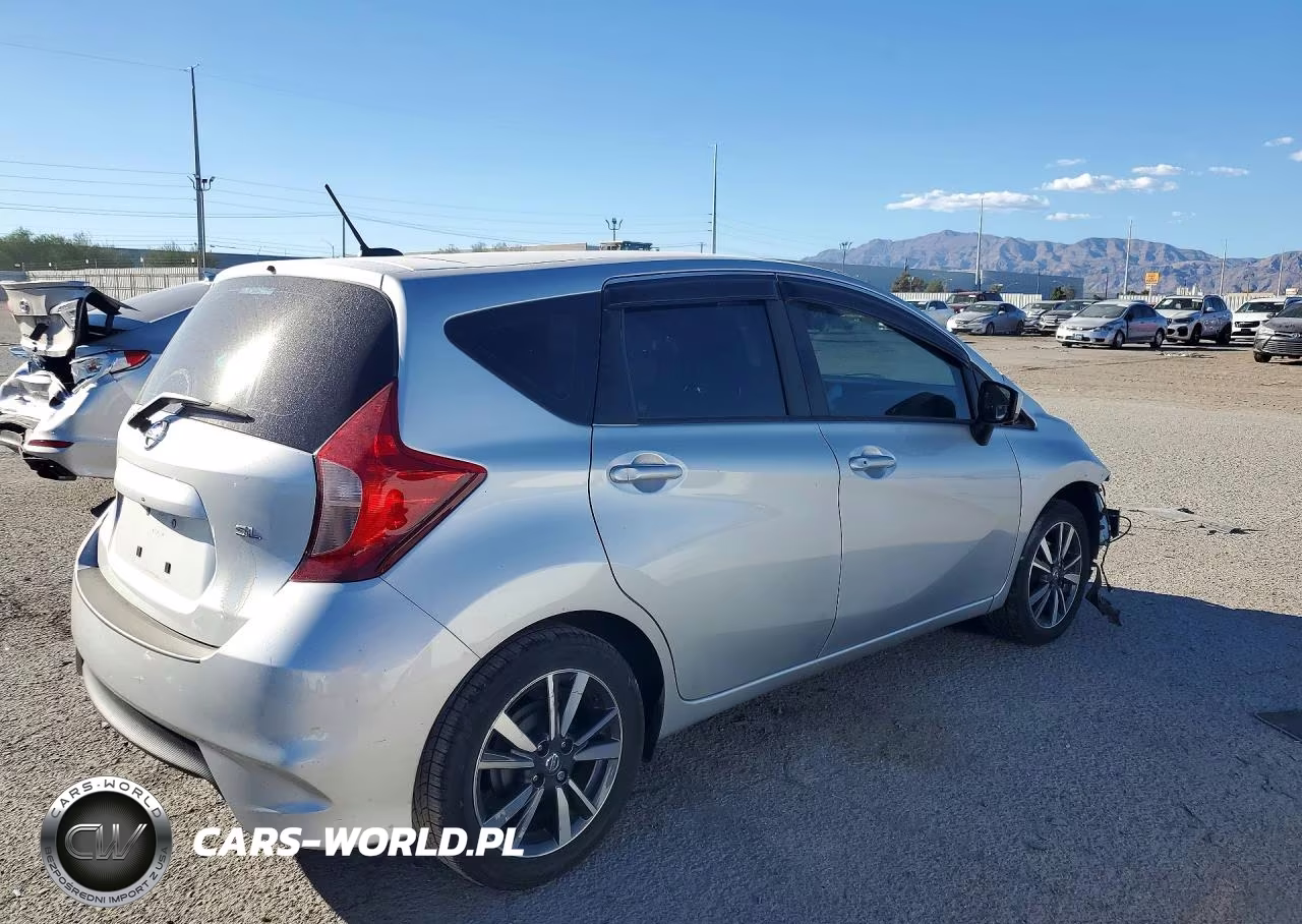 2017 Nissan Versa Note Sl VIN:3N1CE2CP8HL354210 - 3