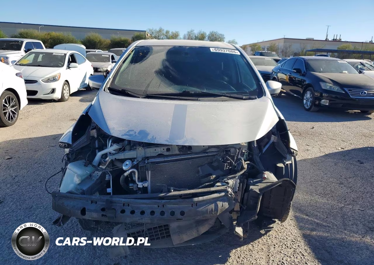 2017 Nissan Versa Note Sl VIN:3N1CE2CP8HL354210 - 5