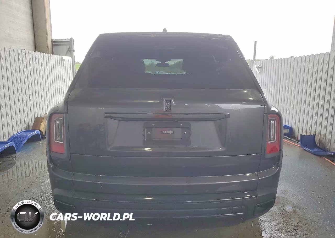 2021 Rolls-Royce Cullinan Black Badge VIN:SLATV8C0XMU205128 - 6