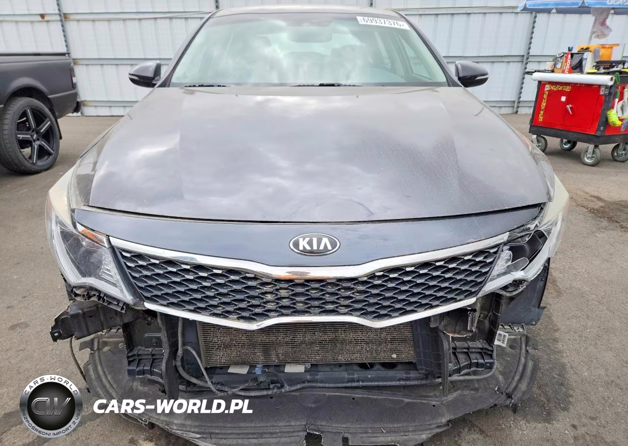 2018 Kia Optima S VIN:5XXGT4L34JG239490 - 5