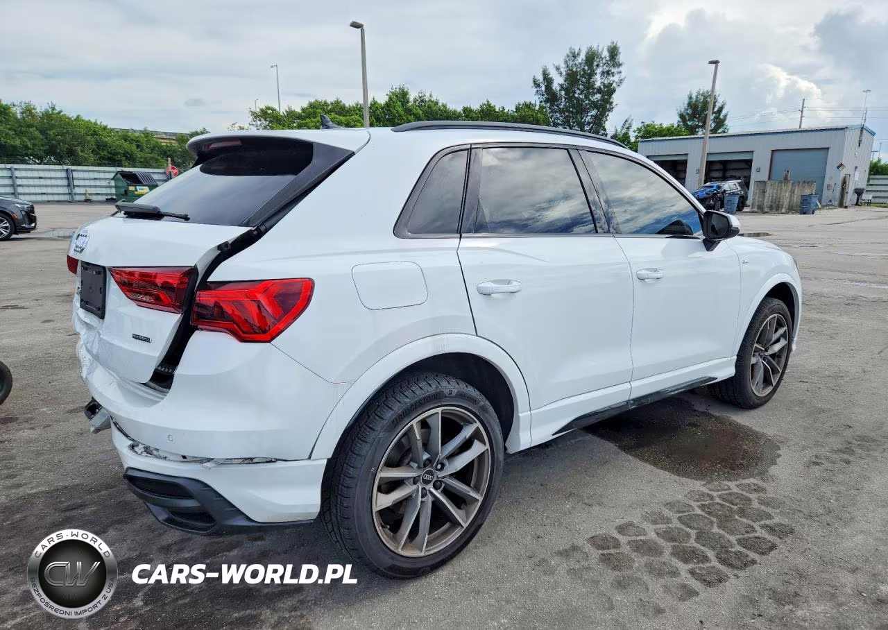 2022 Audi Q3 Premium S Line 45 VIN:WA1DECF3XN1048090 - 3