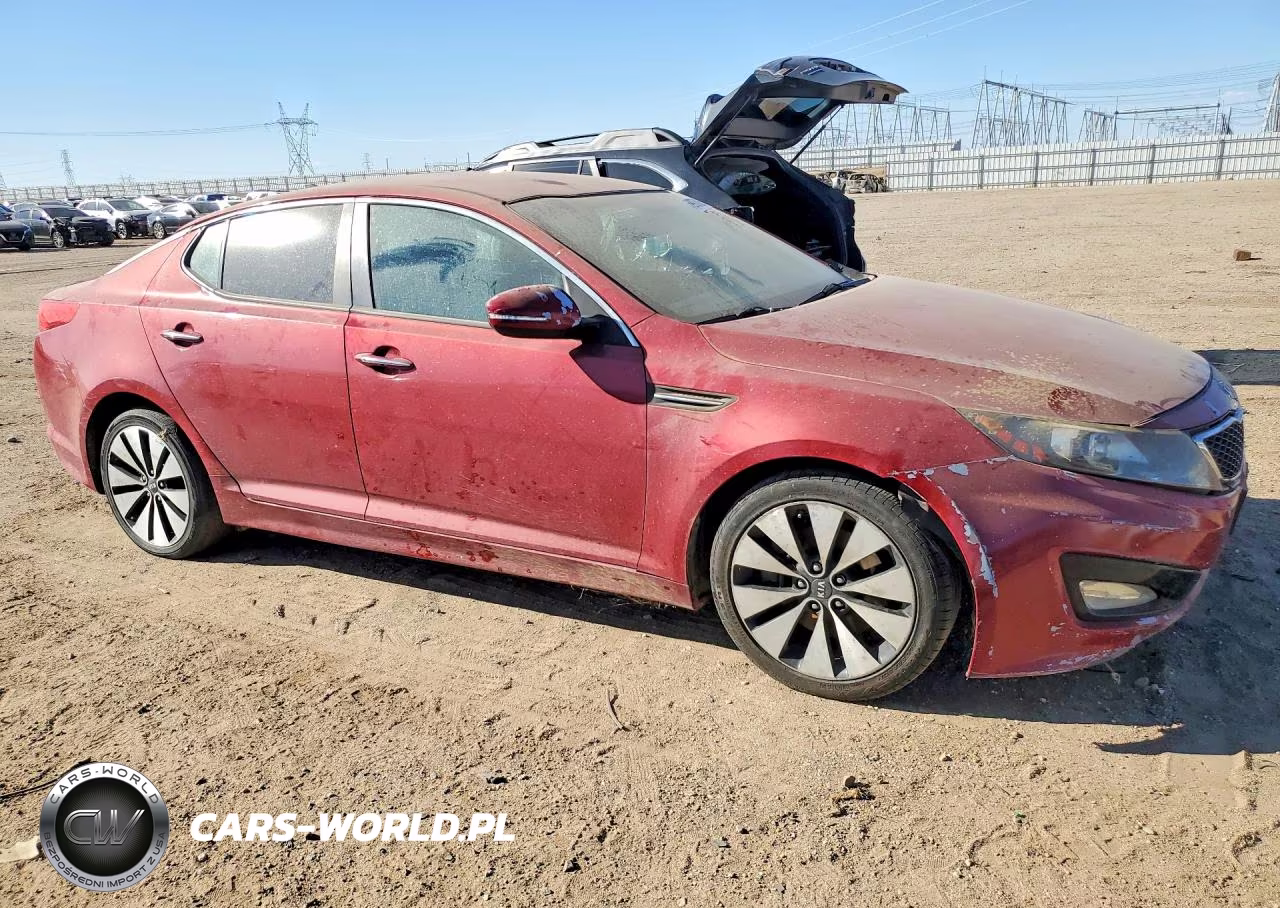 2012 Kia Optima Sx VIN:5XXGR4A69CG074714 - 4