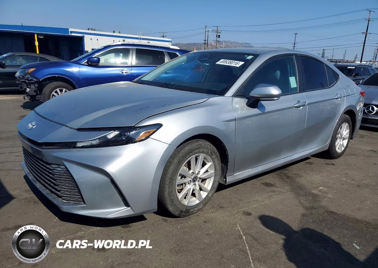 2025 Toyota Camry Le