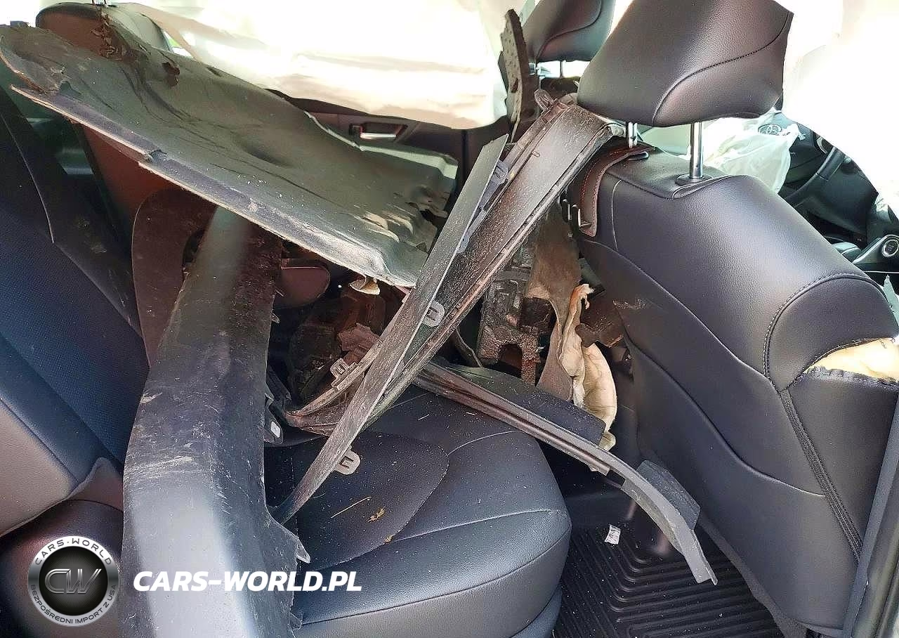2025 Toyota Grand Highlander Xle VIN:5TDAAAB59SS082861 - 11