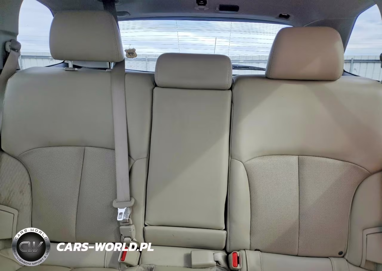 2011 Subaru Outback 2.5I Limited VIN:4S4BRBLC8B3440108 - 10