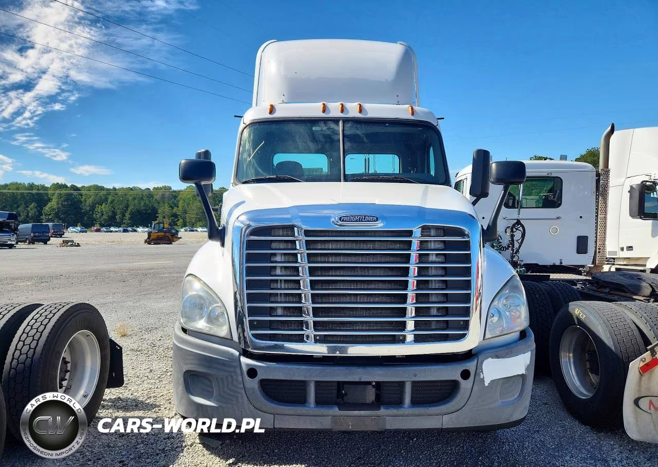2016 Freightliner Cascadia 125 Semi Truck VIN:1FUBGEDV8GLHC5823 - 5