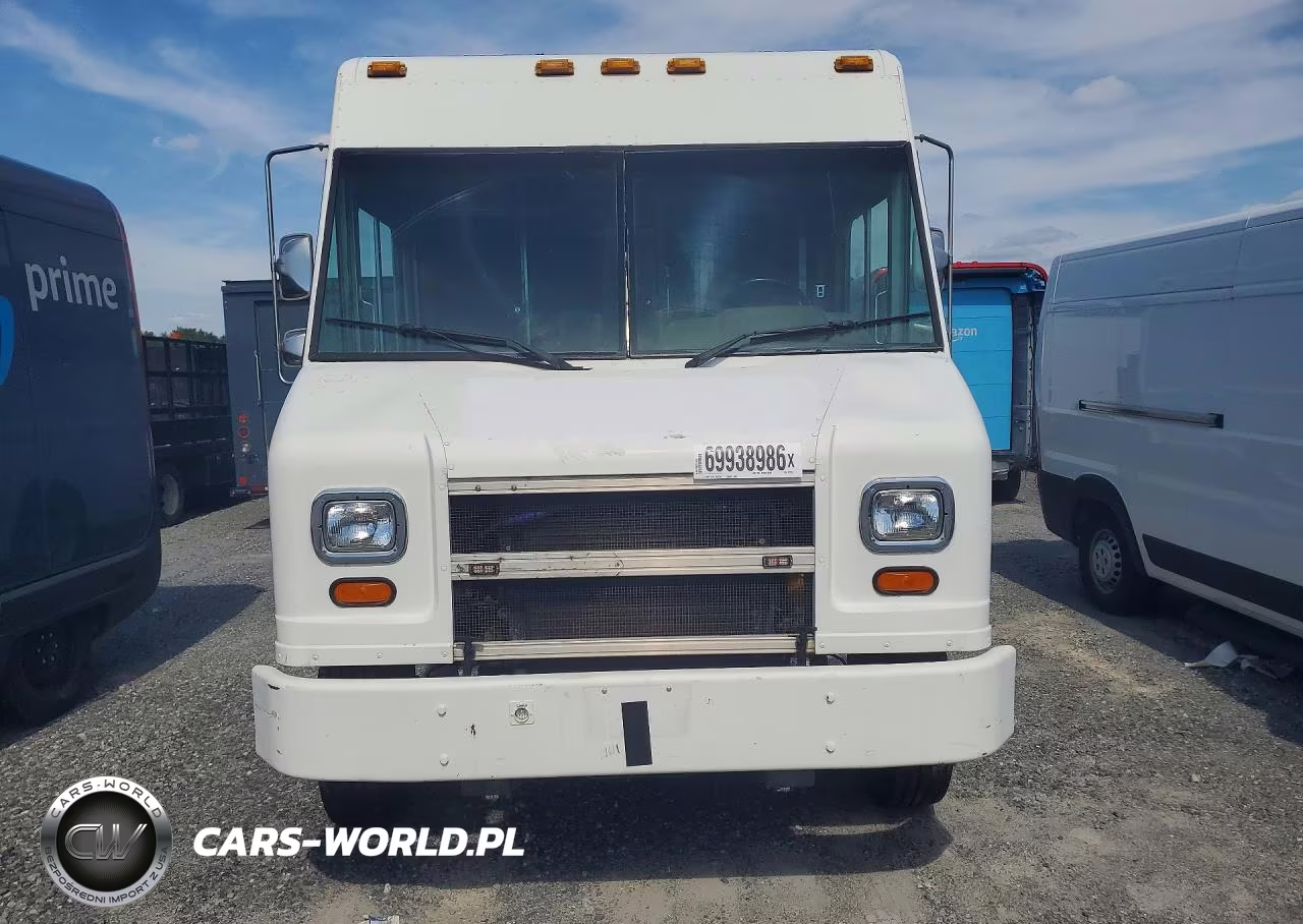 1998 Freightliner Mt45G Chassis Delivery Truck VIN:4UZA4FF49WC912229 - 5