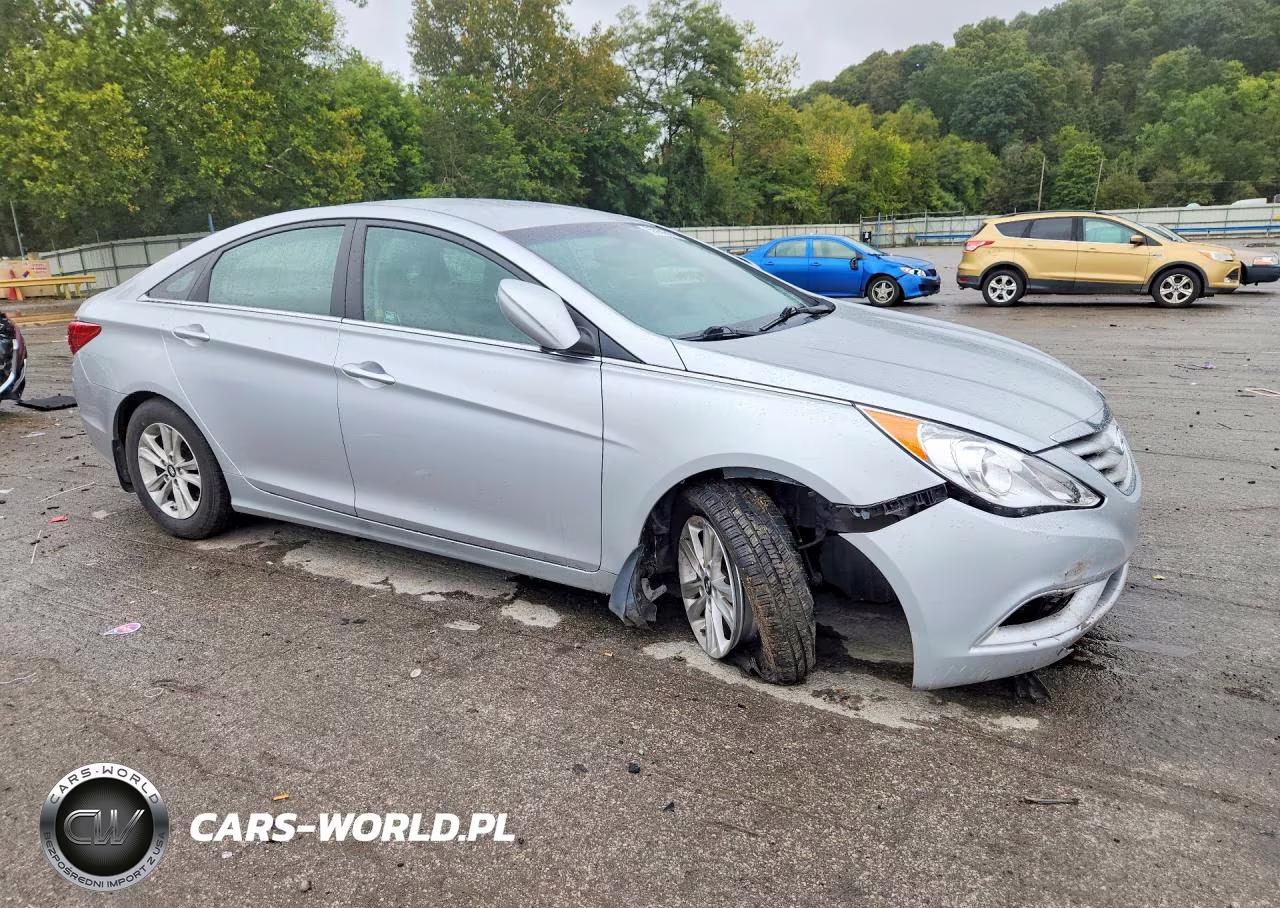 2013 Hyundai Sonata Gls VIN:5NPEB4AC2DH543116 - 4