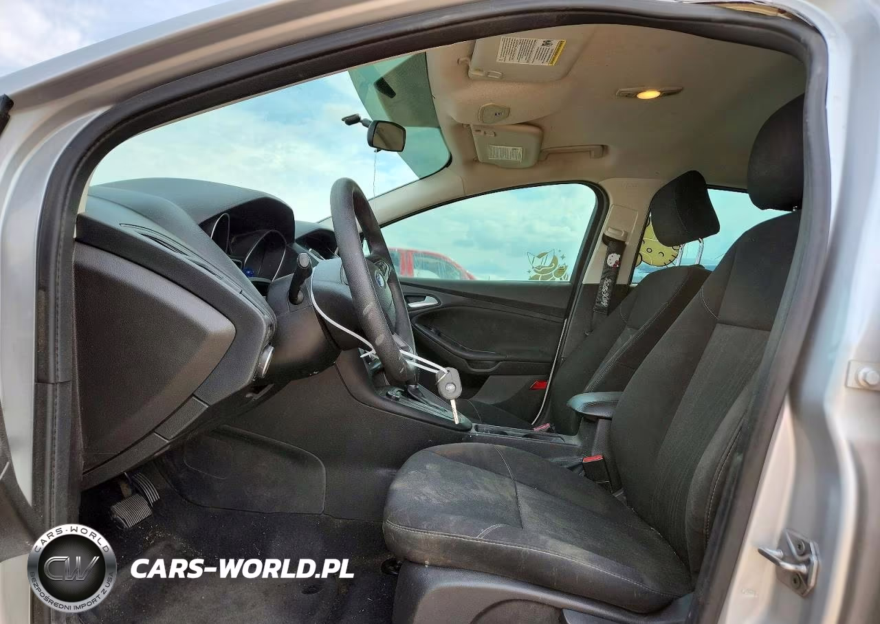 2016 Ford Focus Se VIN:1FADP3K20GL361773 - 7