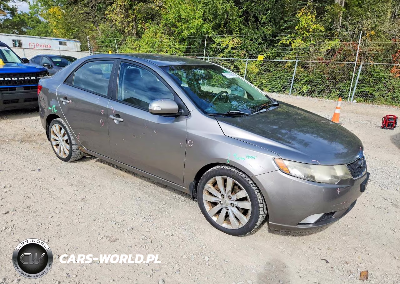 2010 Kia Forte Sx VIN:KNAFW4A31A5049153 - 4