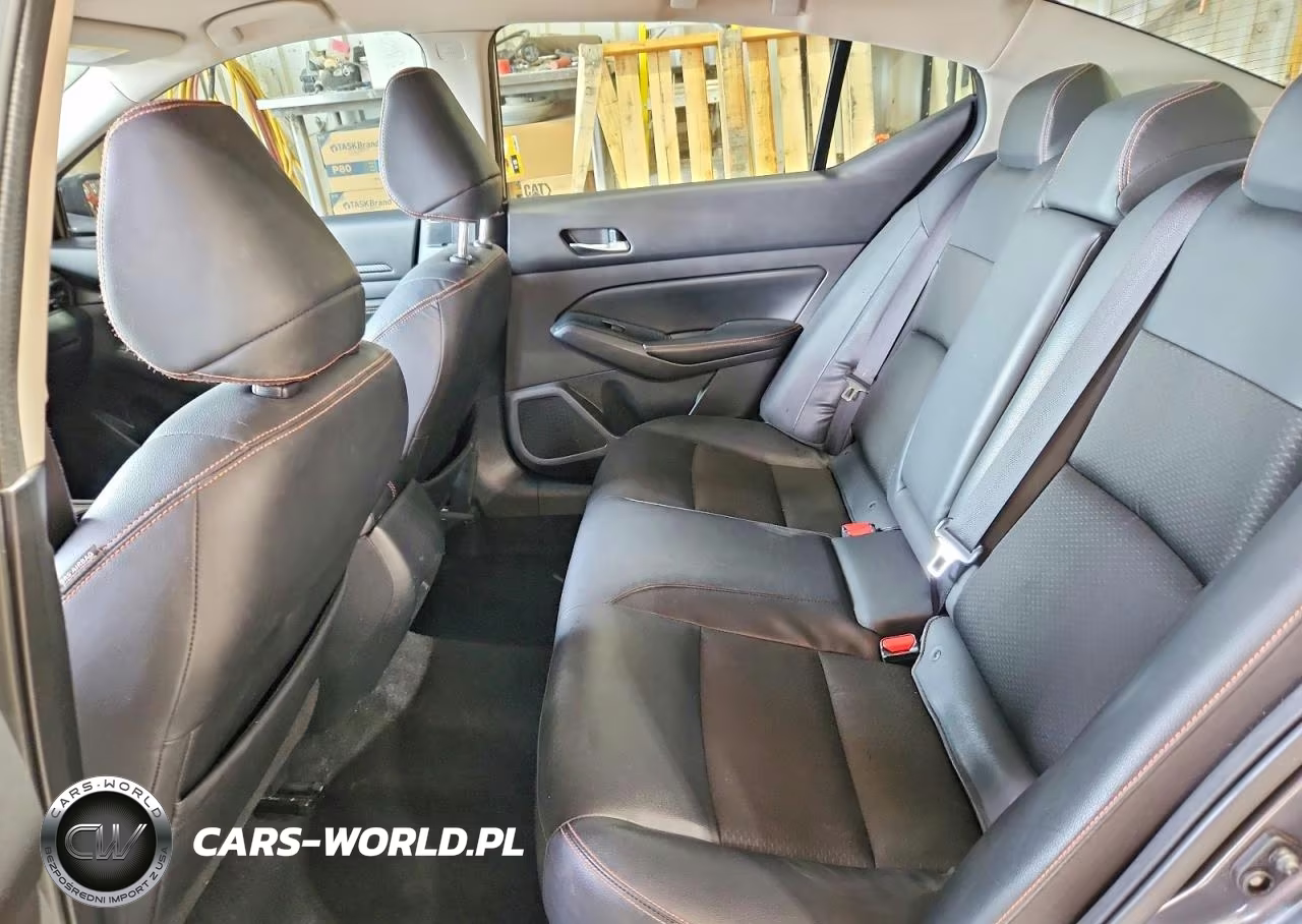 2019 Nissan Altima Sr VIN:1N4BL4CW5KN322488 - 10