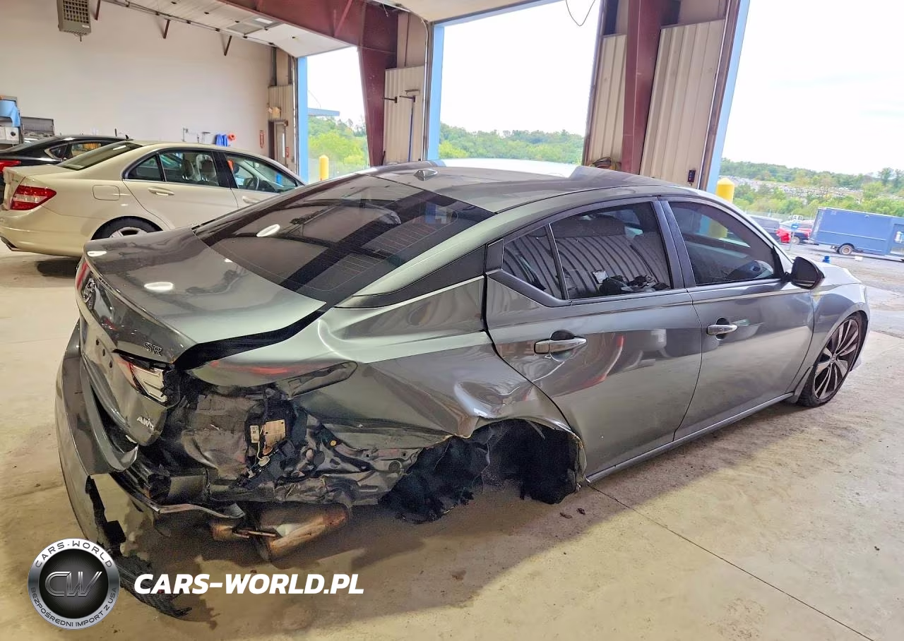 2019 Nissan Altima Sr VIN:1N4BL4CW5KN322488 - 3