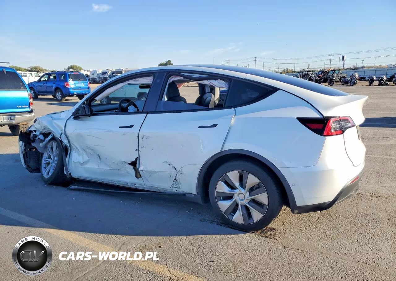 2021 Tesla Model Y VIN:5YJYGDEE3MF145535 - 2