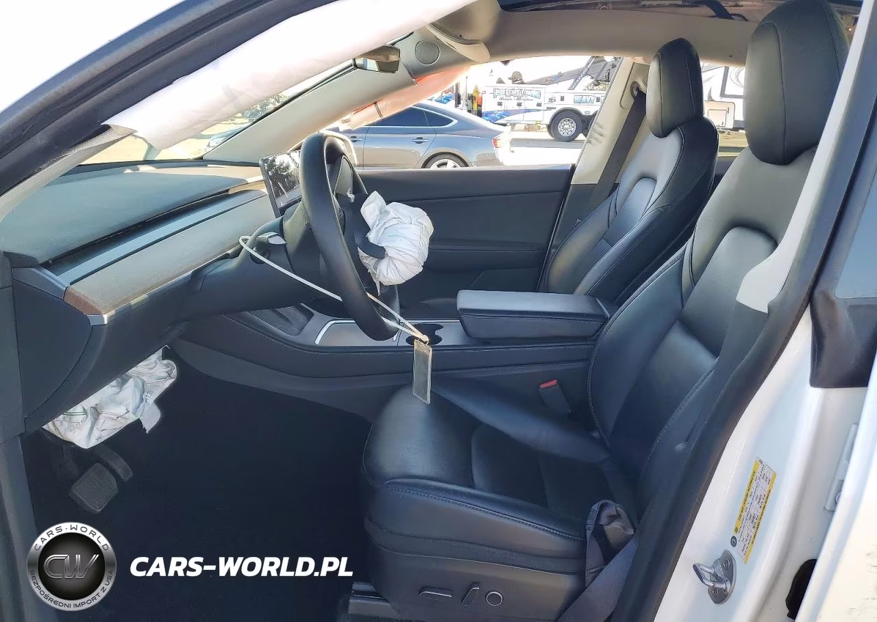 2021 Tesla Model Y VIN:5YJYGDEE3MF145535 - 7