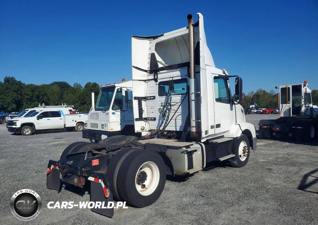 2018 Volvo Vnl Semi Truck VIN:4V4N39TG6JN892435 - 3